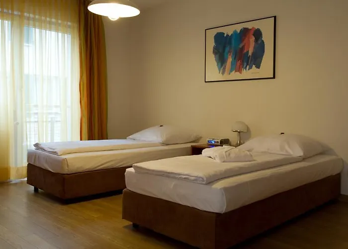 Hotell Feuerbach Im Biberturm Stuttgart