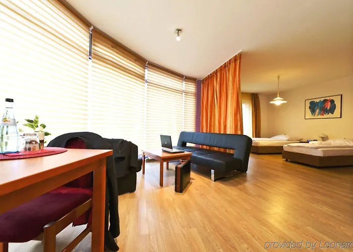 Feuerbach Im Biberturm 4* Stuttgart