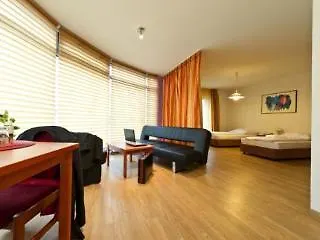 Hotell Feuerbach Im Biberturm 4*