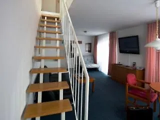 酒店 Feuerbach Im Biberturm 4*
