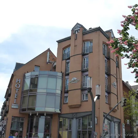 Hotell Feuerbach Im Biberturm 4*