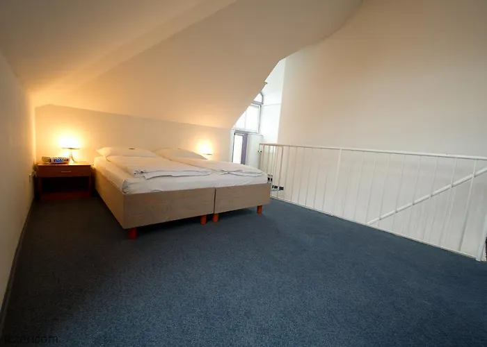 Feuerbach Im Biberturm 4* Stuttgart