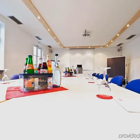 Feuerbach Im Biberturm 4* Estugarda